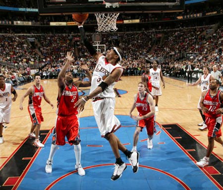 映了他的姓 映了他的姓